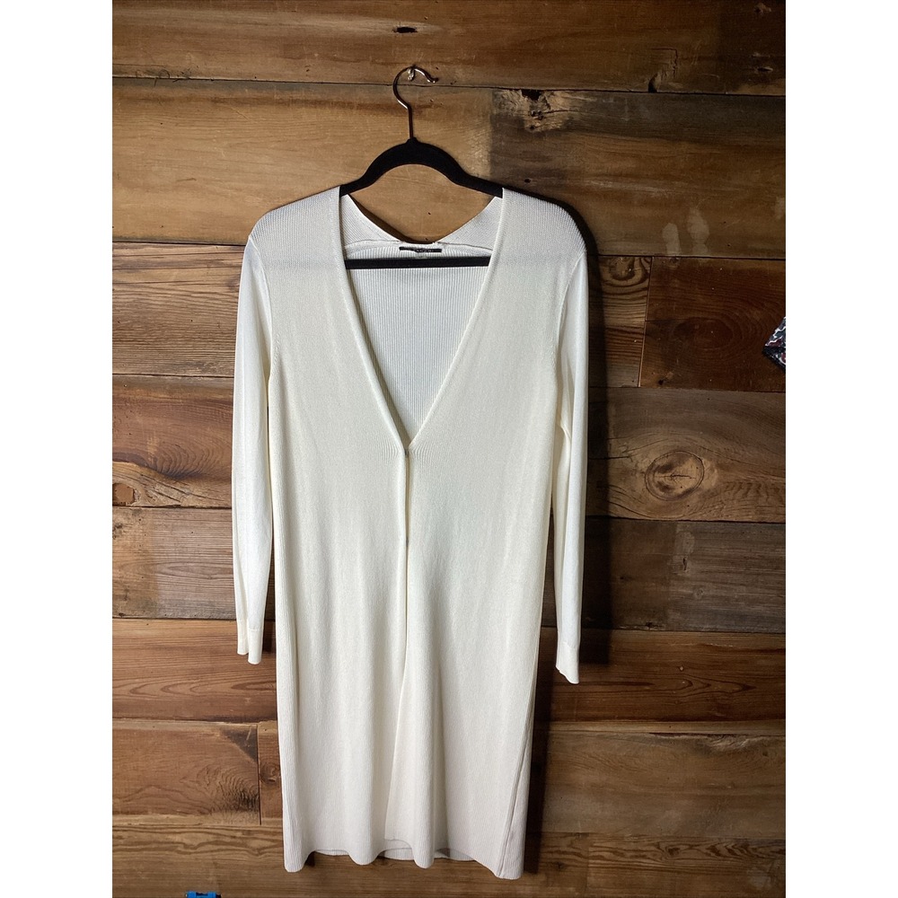 T Tahari Long Cream Duster Cardigan Slinky Rayon Size Small Two Snap Closure